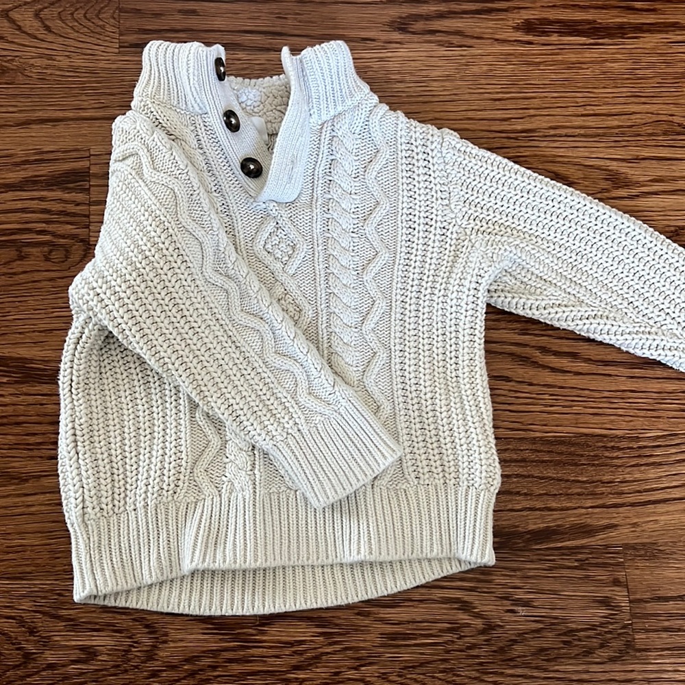 GAP Cable Knit Sweater